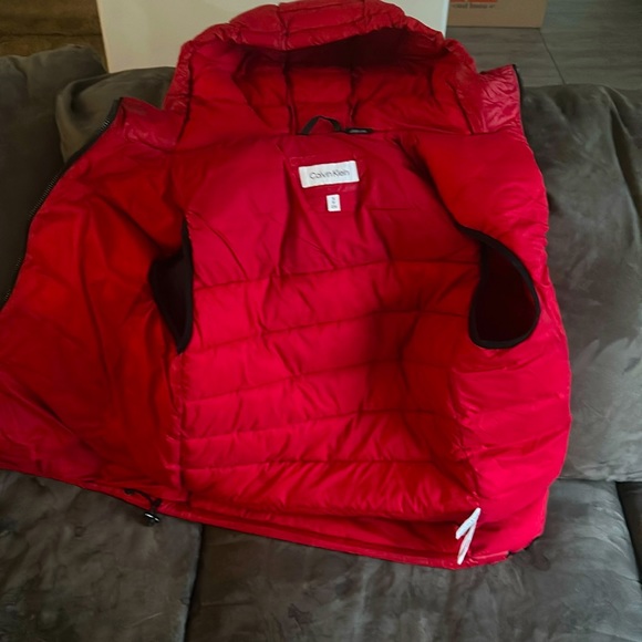 Calvin Klein vest - Picture 1 of 2